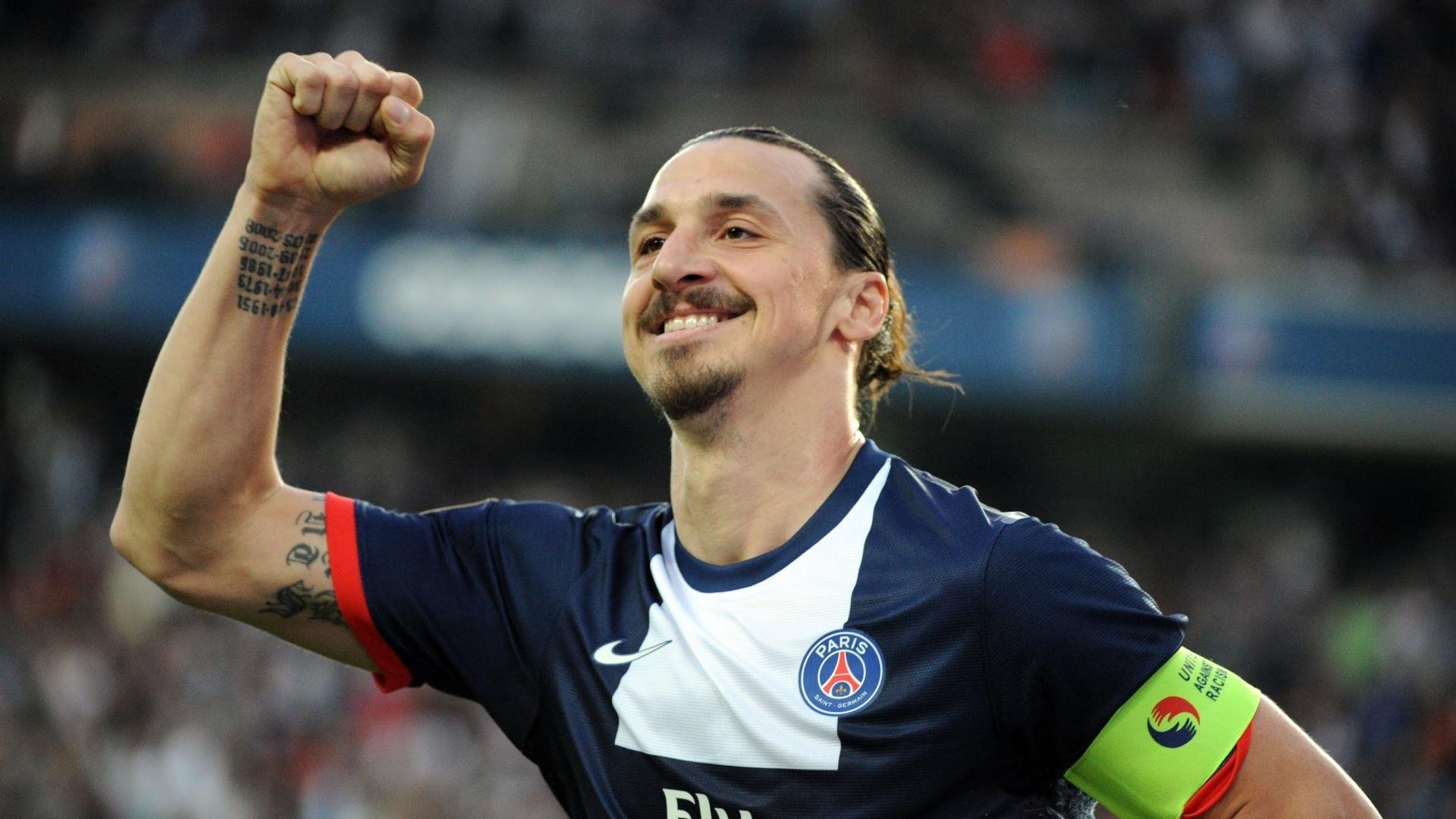 拜仁主帅强调高压逼抢，战术执行完美，拜仁高层