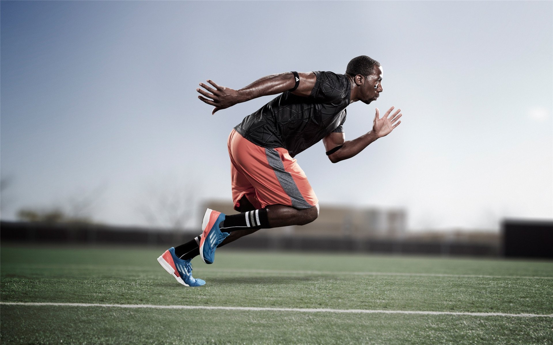 哈兰德的无球移动成为曼城进攻的关键,哈兰德和曼城